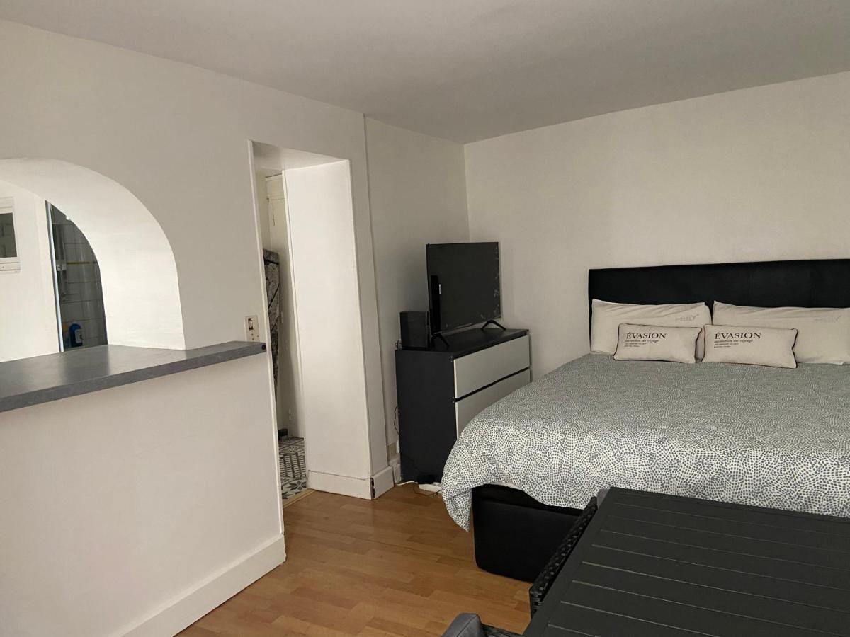 Tres Bel Appartement Montmartre Paříž Exteriér fotografie